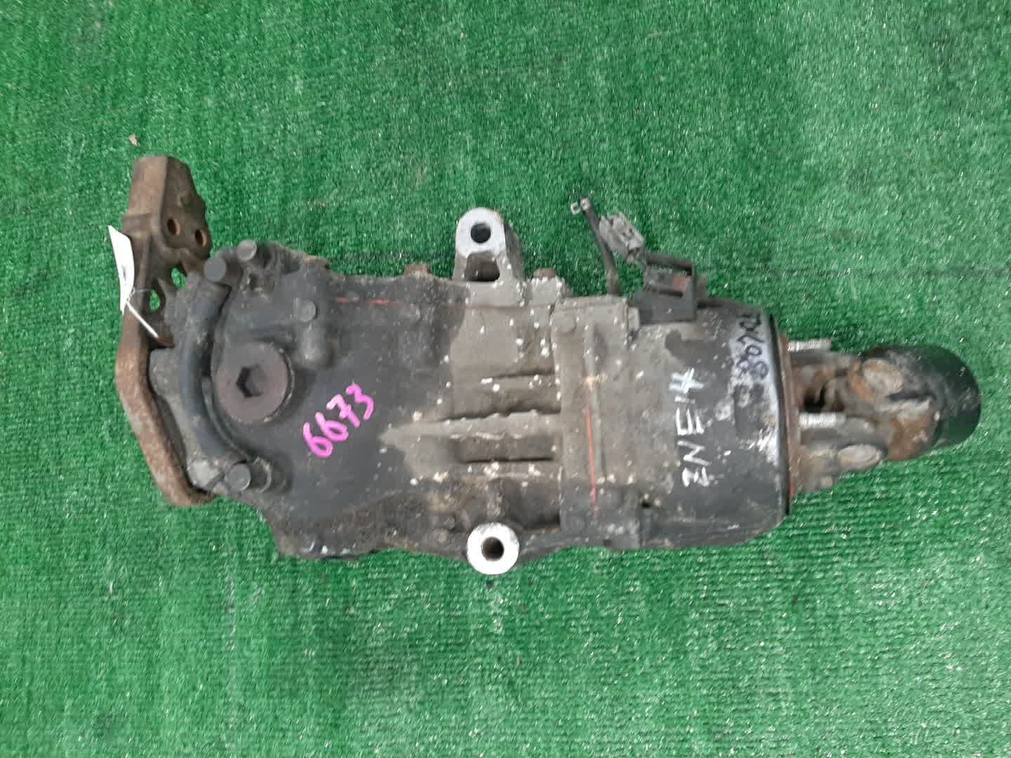 Редуктор задний TOYOTA WISH ZNE14G 1ZZ-FE 6673 1 ракурс
