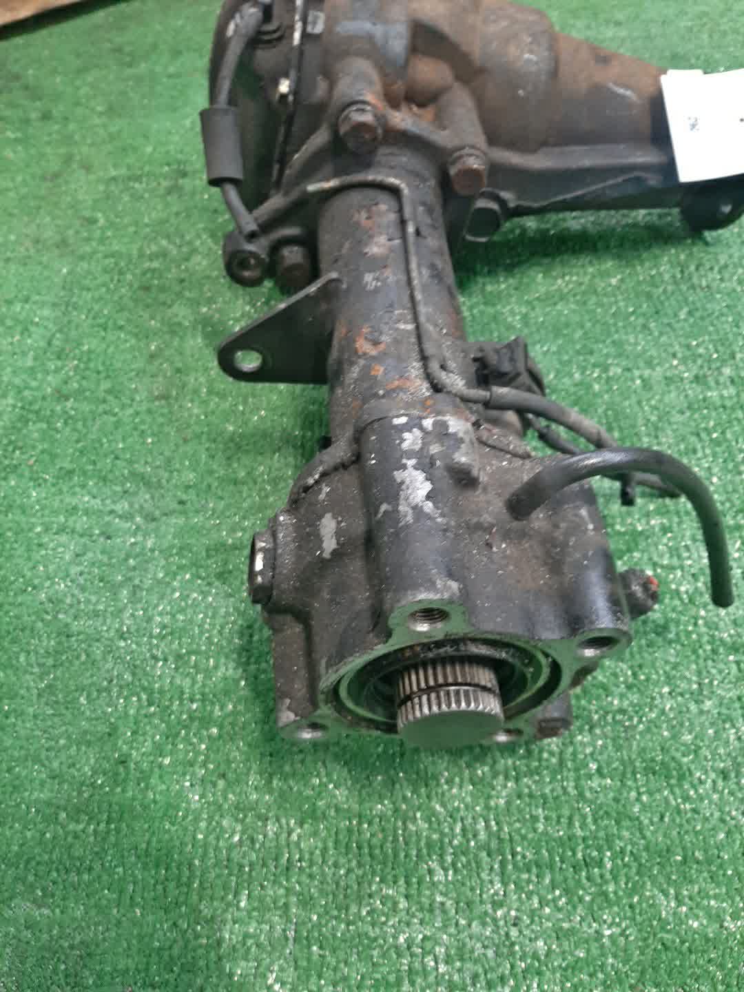 Редуктор передний MITSUBISHI PAJERO IO H76W 4G93 6702 4 ракурс