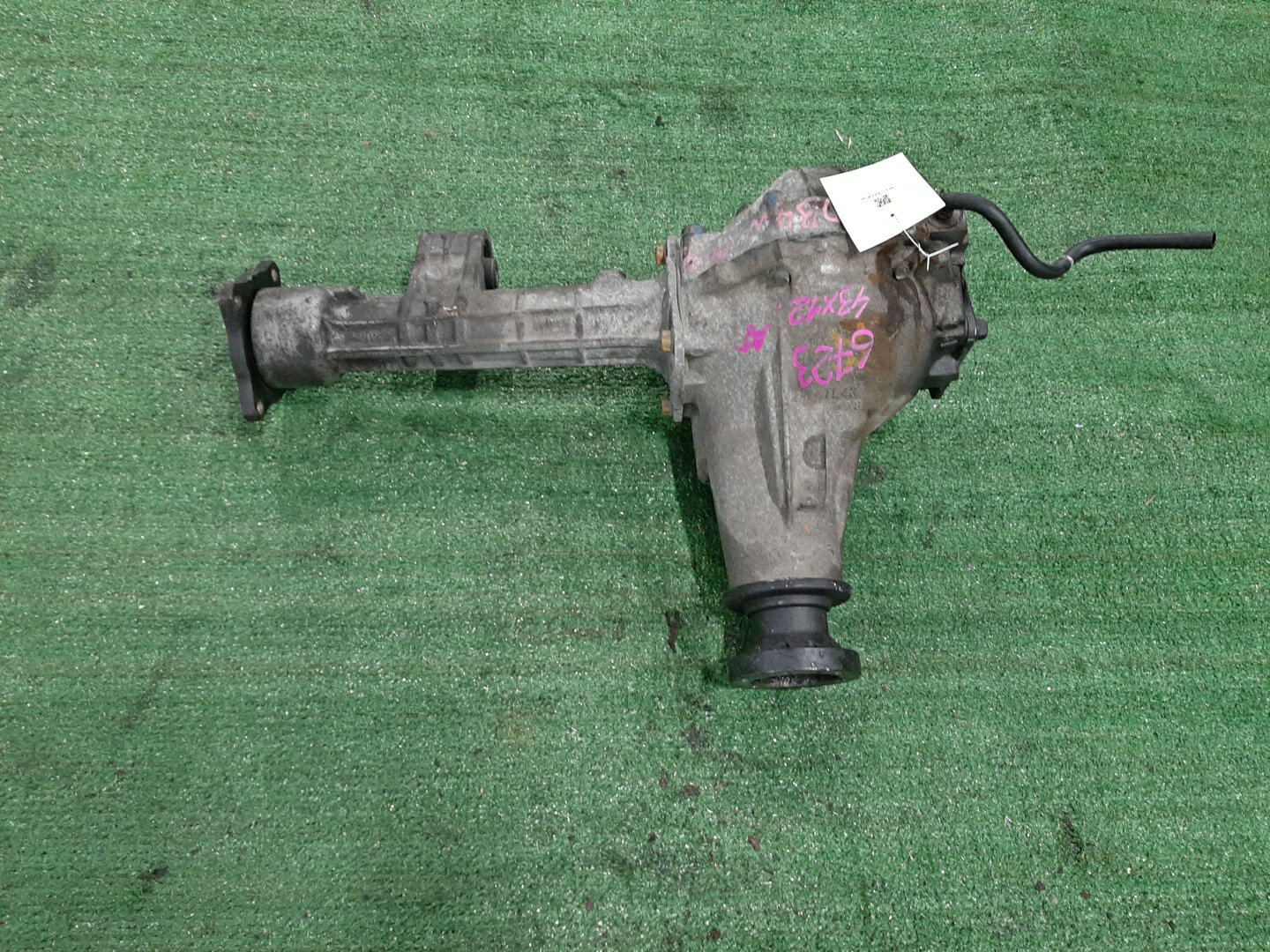 Редуктор передний SUZUKI ESCUDO TDB4W N32A 6723 1 ракурс