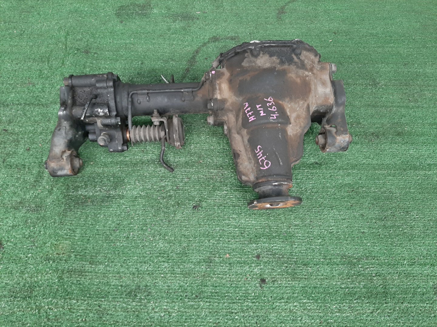 Редуктор передний MITSUBISHI PAJERO IO H77W 4G94 6745 1 ракурс