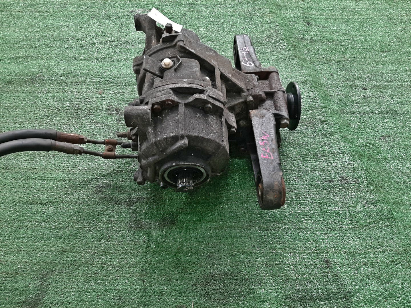 Редуктор задний MITSUBISHI LEGNUM EC5W 6A13TT 6748 2 ракурс