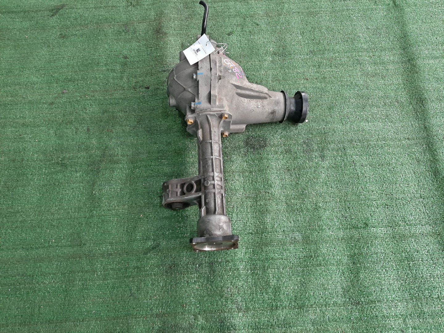 Редуктор задний SUZUKI ESCUDO TDB4W N32A 6782 2 ракурс