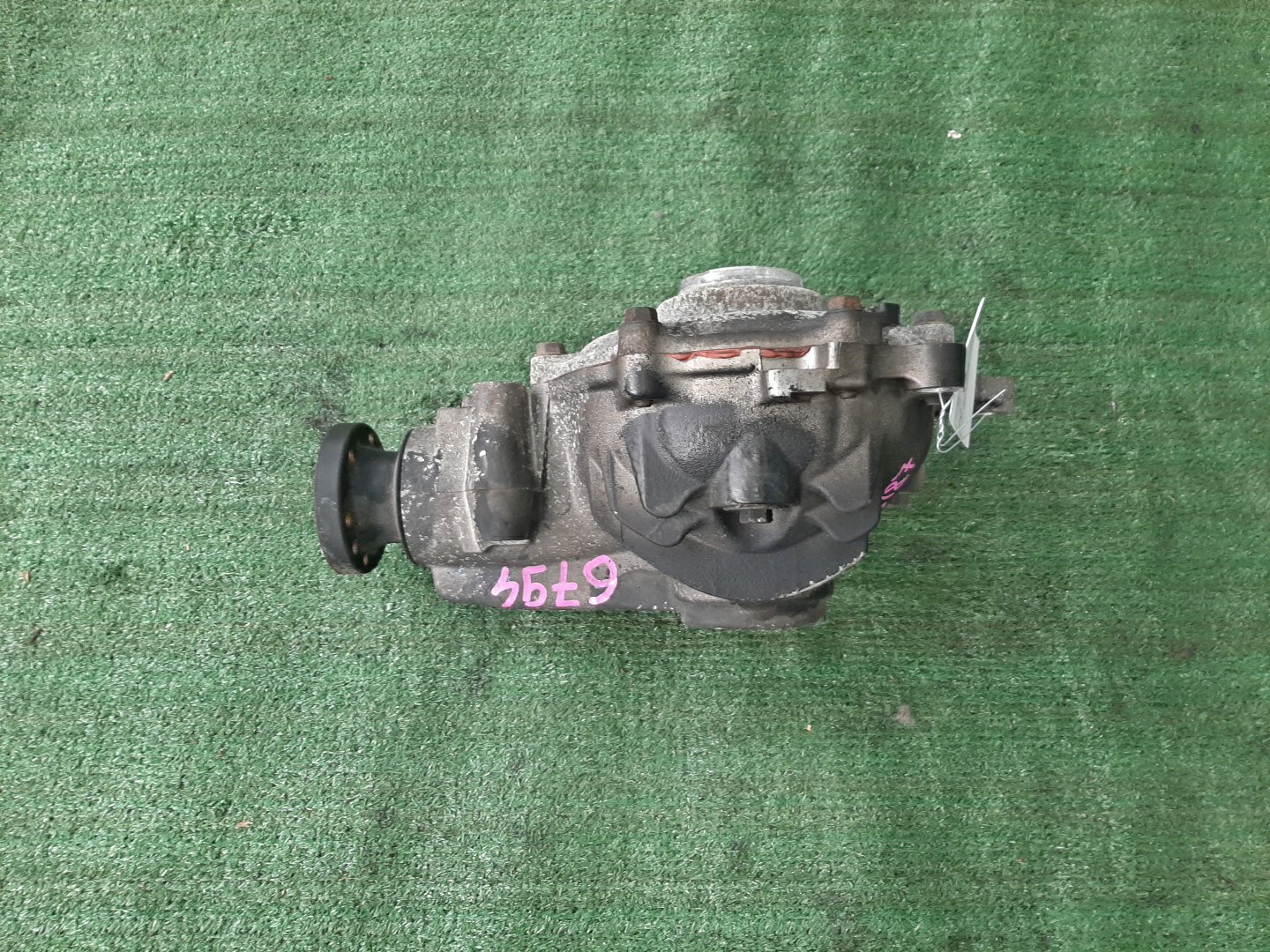 Редуктор передний TOYOTA CROWN MAJESTA UZS187 3UZ-FE 6794 1 ракурс