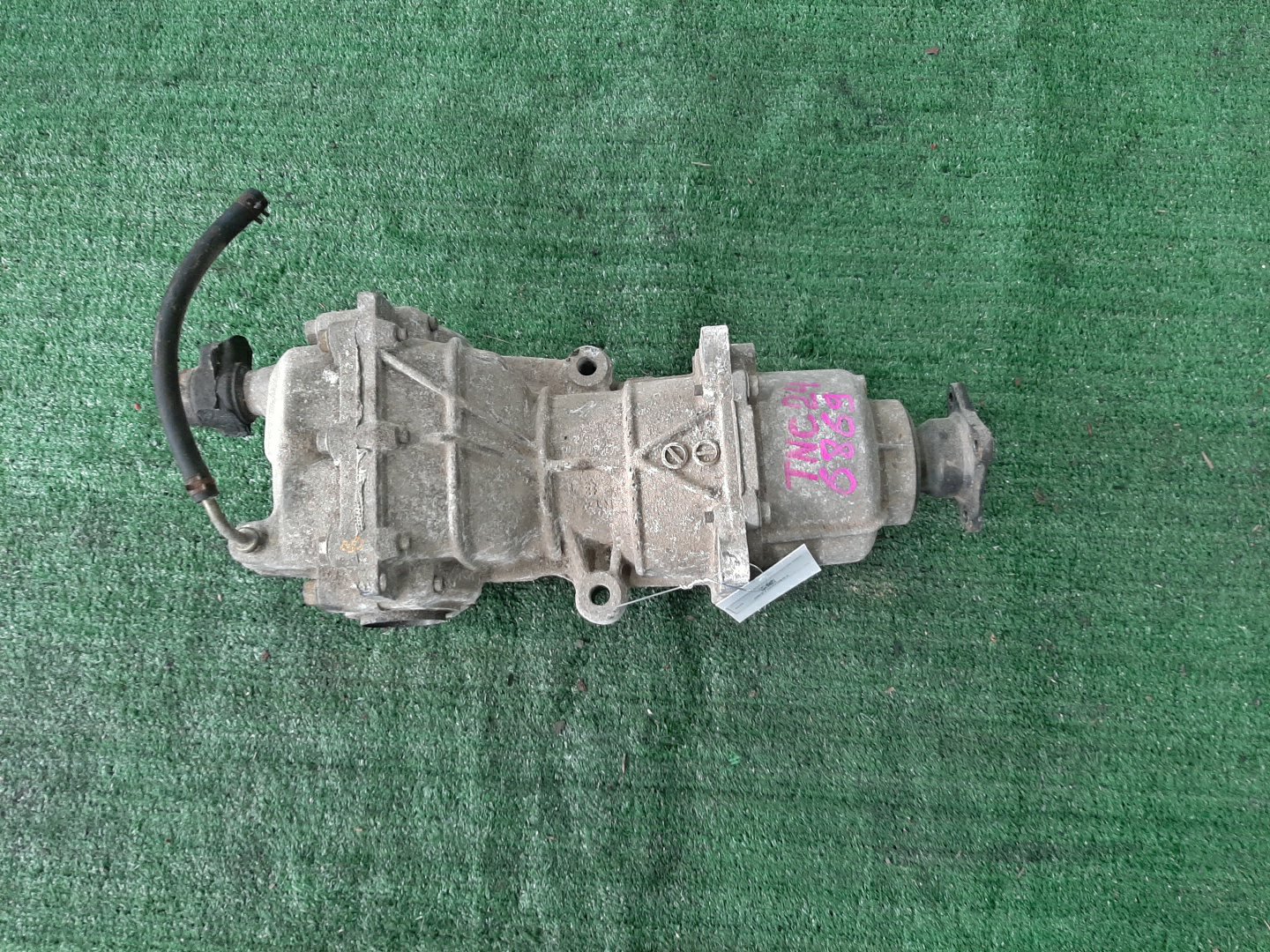 Редуктор задний NISSAN SERENA TNC24 QR20DE 6869 1 ракурс