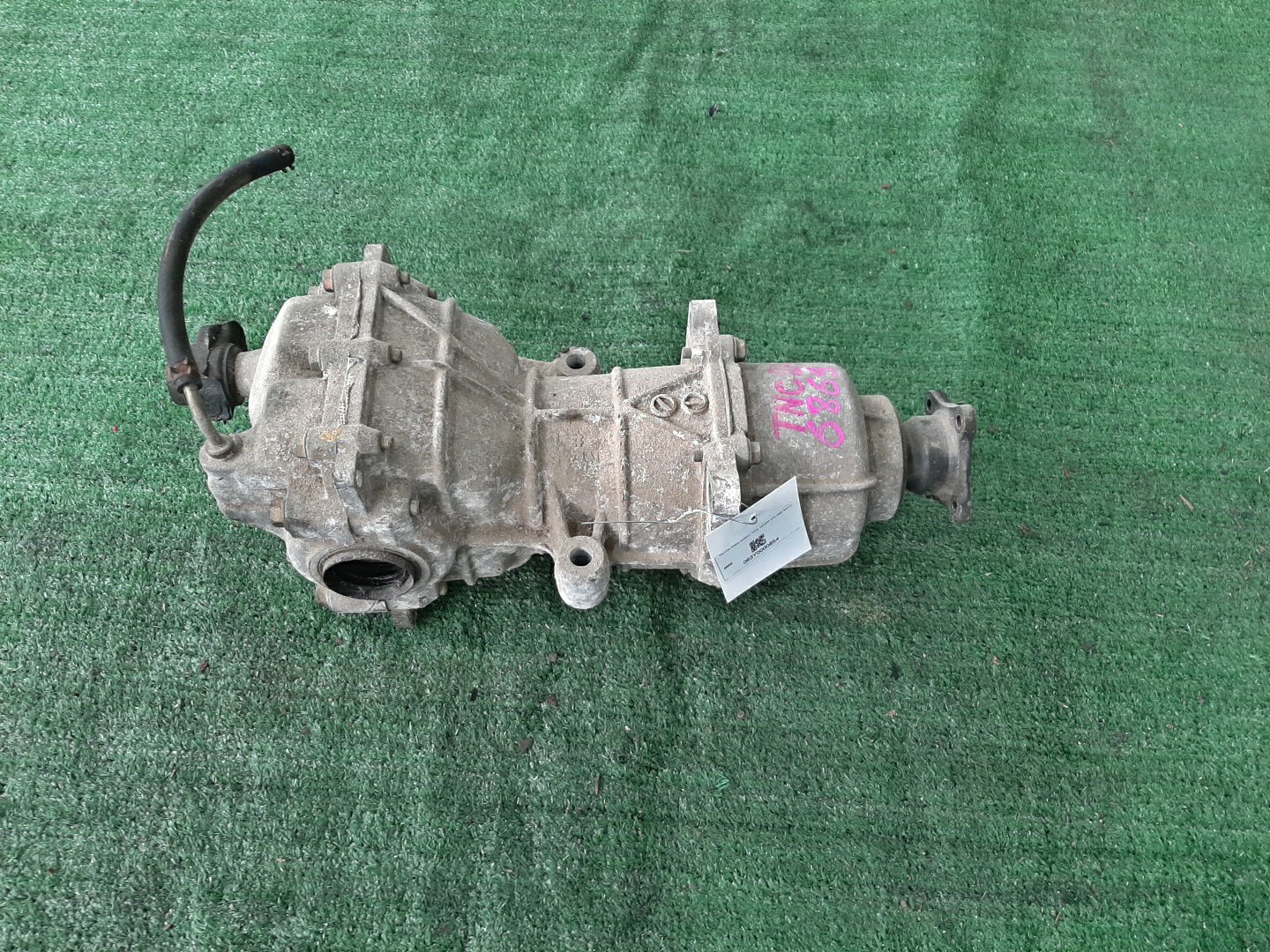 Редуктор задний NISSAN SERENA TNC24 QR20DE 6869 3 ракурс