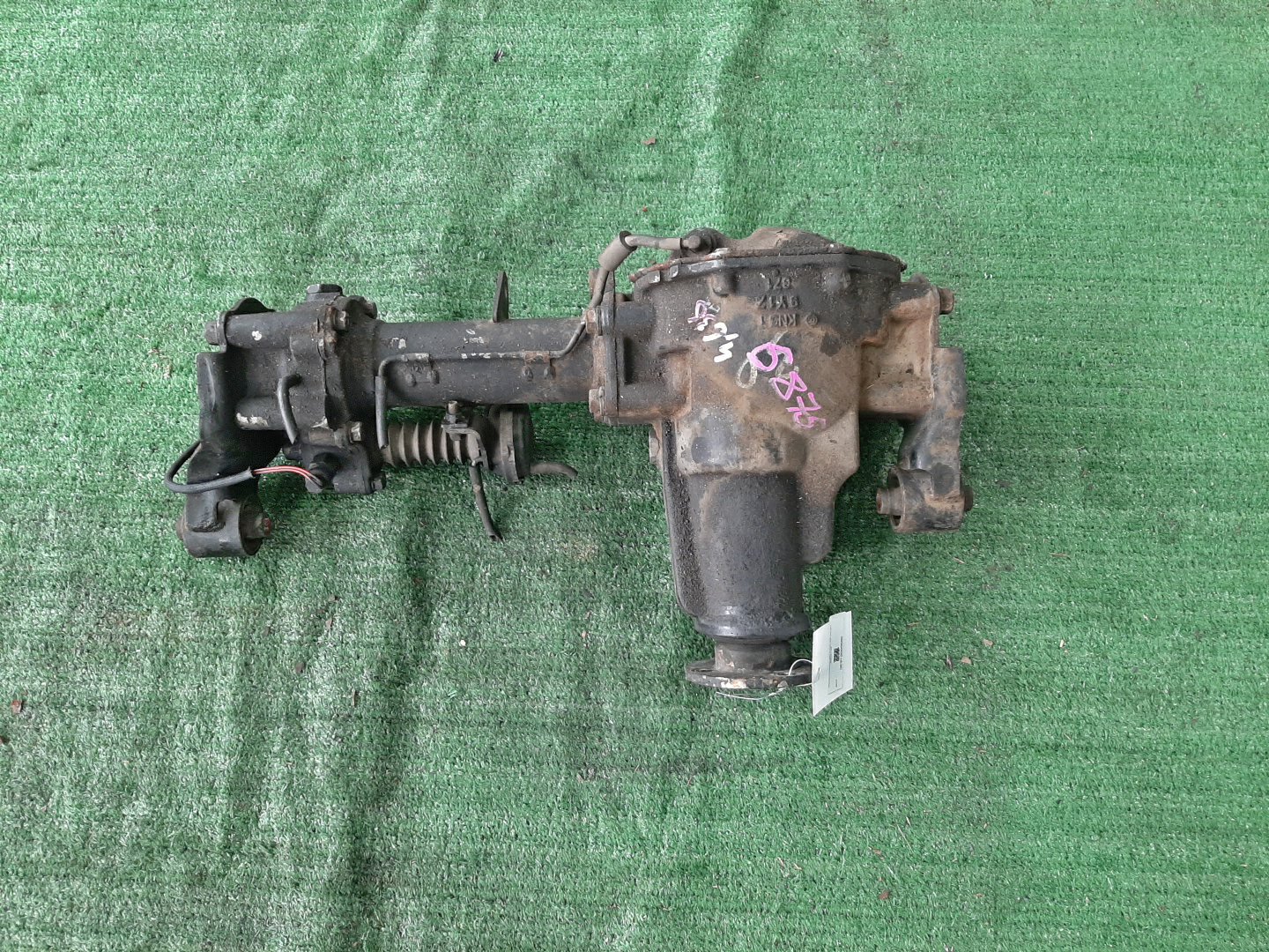 Редуктор передний MITSUBISHI PAJERO IO H76W 4G93 6875 1 ракурс