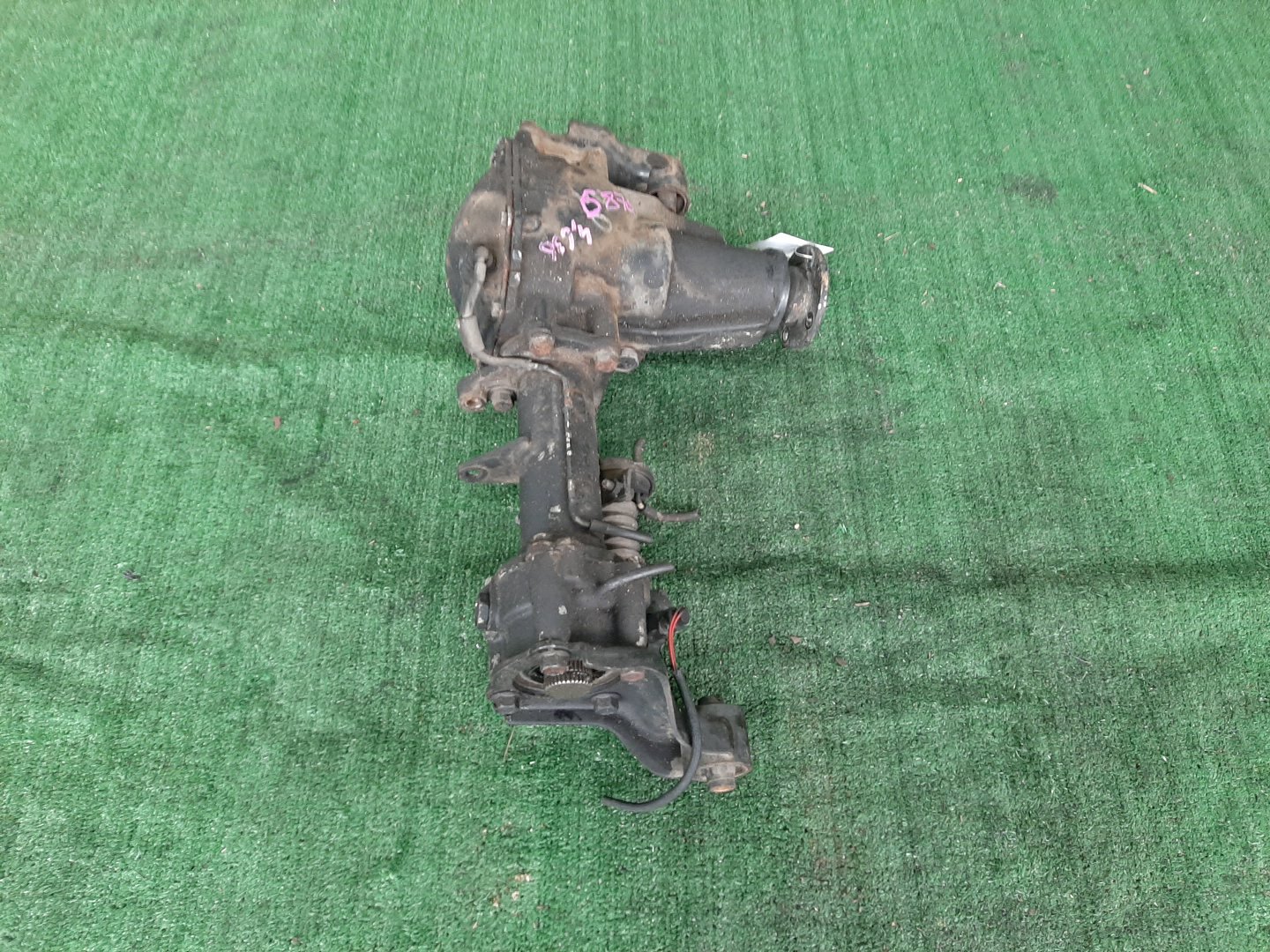 Редуктор передний MITSUBISHI PAJERO IO H76W 4G93 6875 2 ракурс