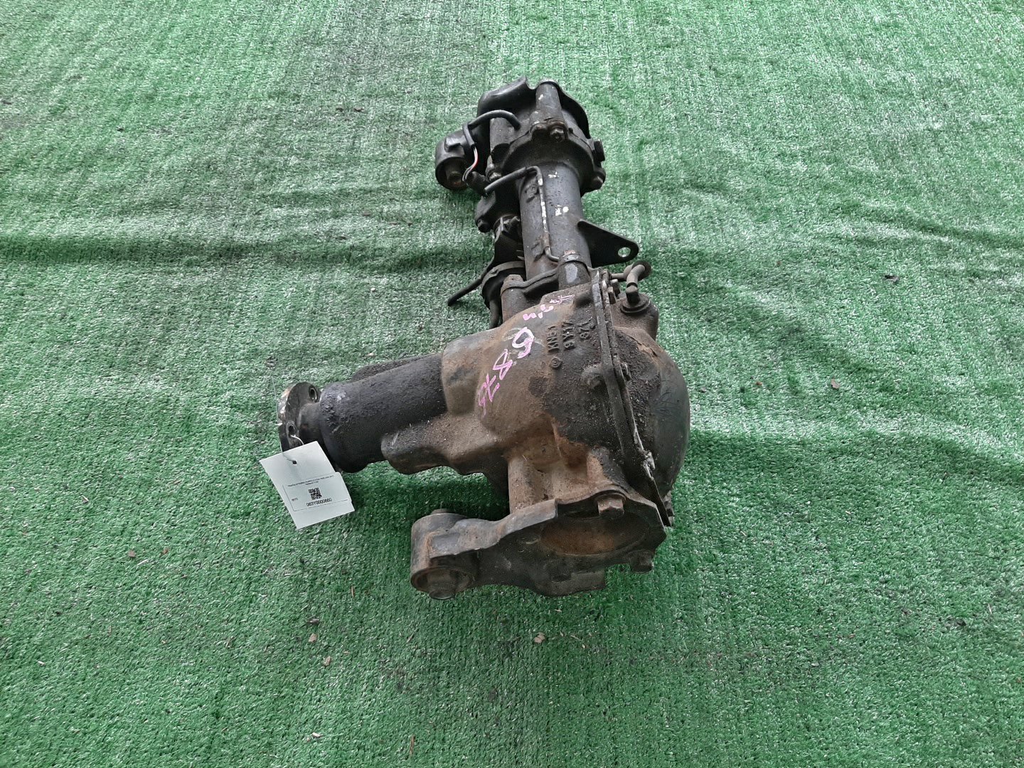 Редуктор передний MITSUBISHI PAJERO IO H76W 4G93 6875 4 ракурс