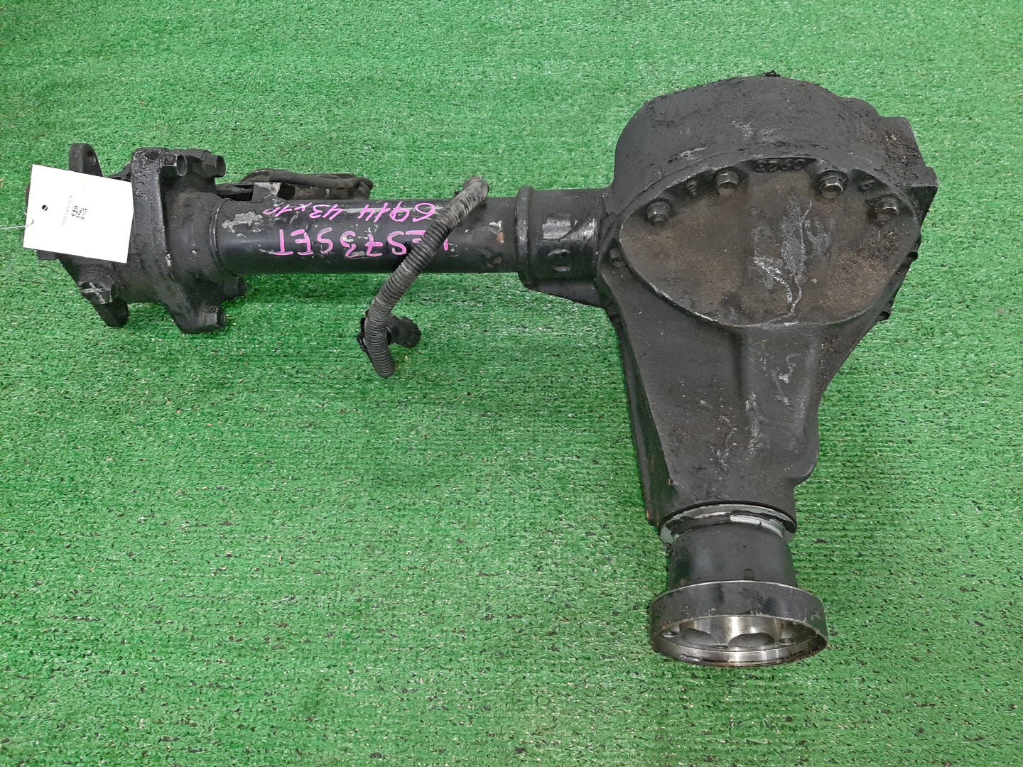 Редуктор передний ISUZU WIZARD UES73FW 4JX1-TE 6914 2 ракурс