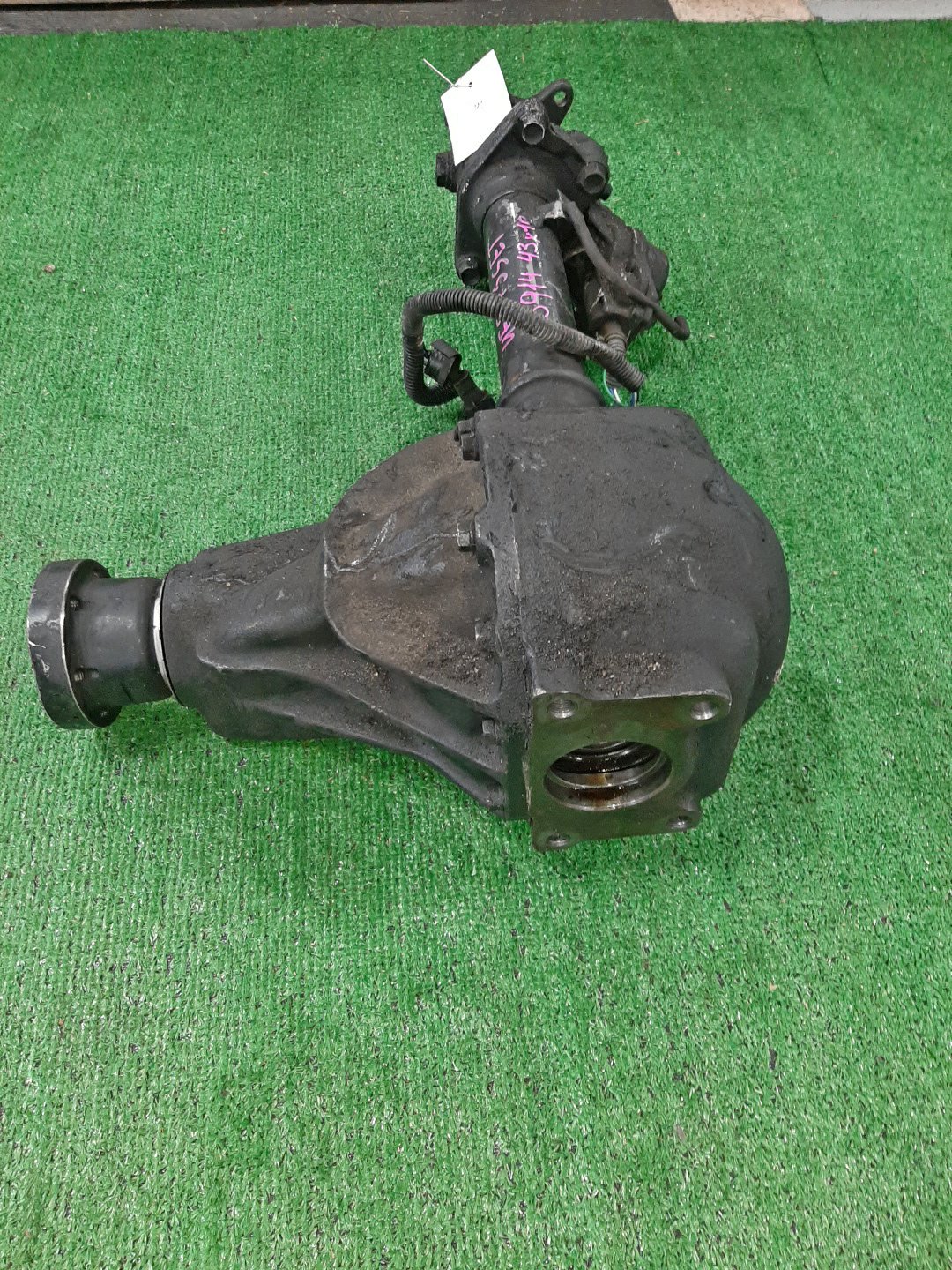 Редуктор передний ISUZU WIZARD UES73FW 4JX1-TE 6914 5 ракурс