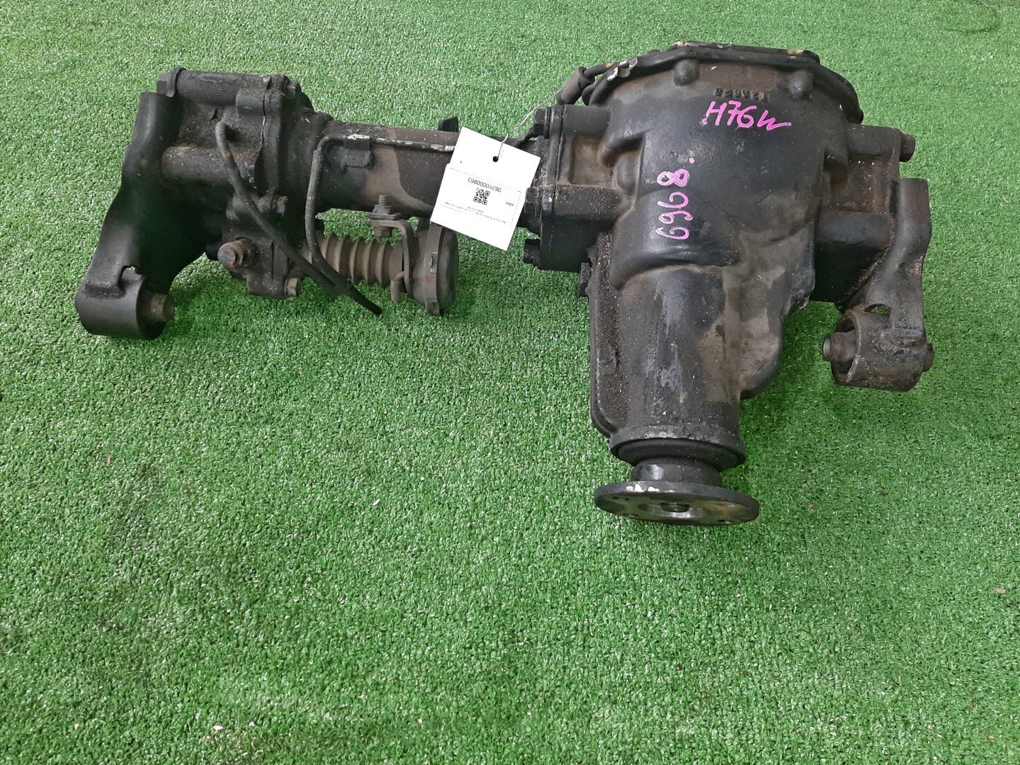 Редуктор передний MITSUBISHI PAJERO IO H76W 4G93T 6968 1 ракурс