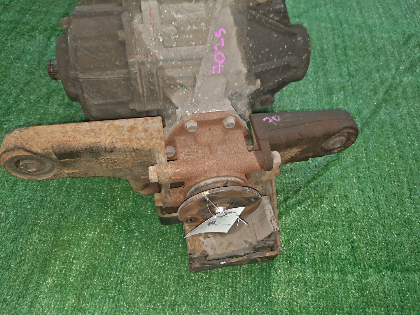 Редуктор задний MITSUBISHI GALANT EC5A 6A13TT 7025 2 ракурс