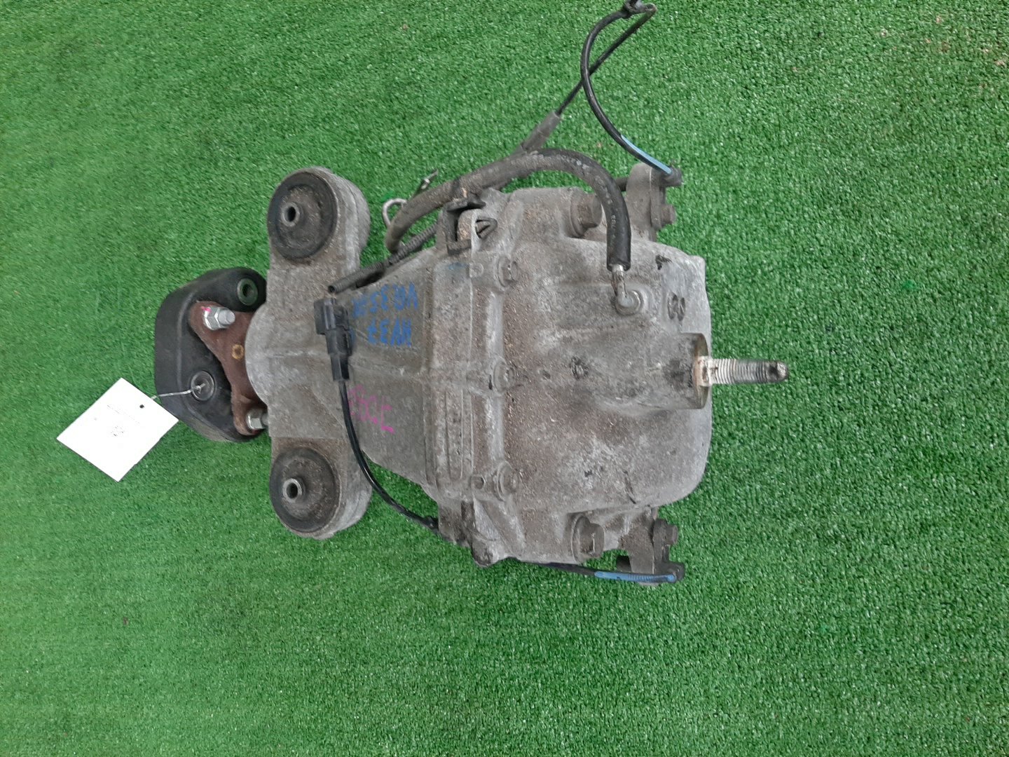 Редуктор задний NISSAN SKYLINE HV37 VQ35HR 7083 2 ракурс