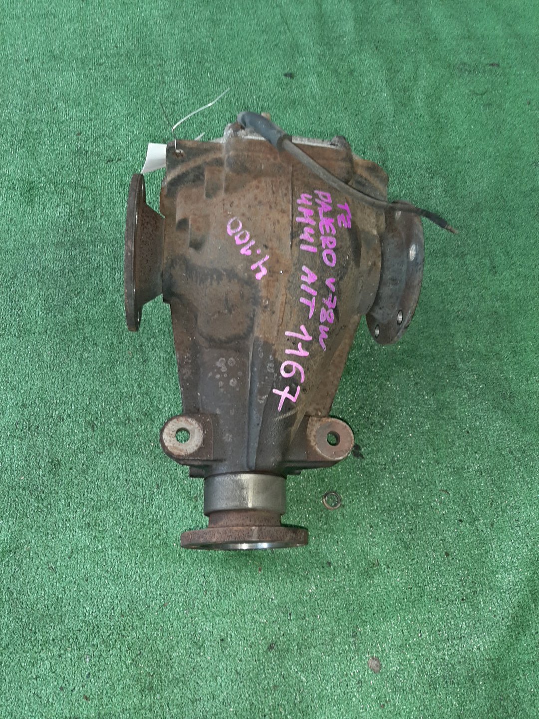 Редуктор задний MITSUBISHI PAJERO V75W, V65W, V78W, V68W 6G74, 4M41T 1167 1 ракурс