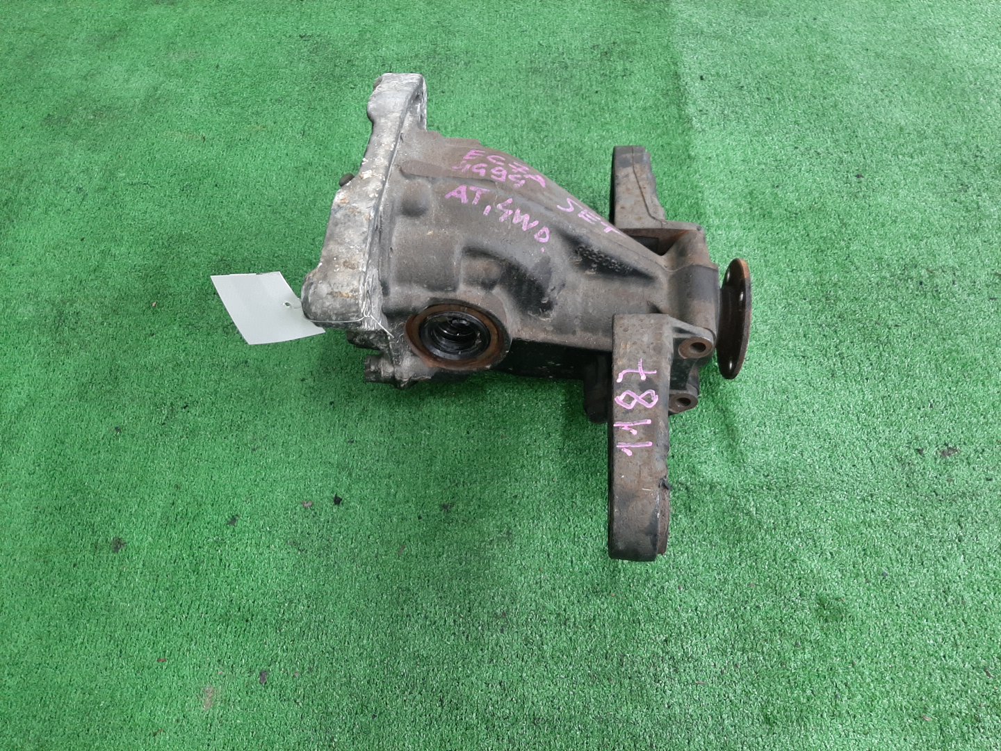 Редуктор задний MITSUBISHI GALANT EC7A 4G94 1187 3 ракурс