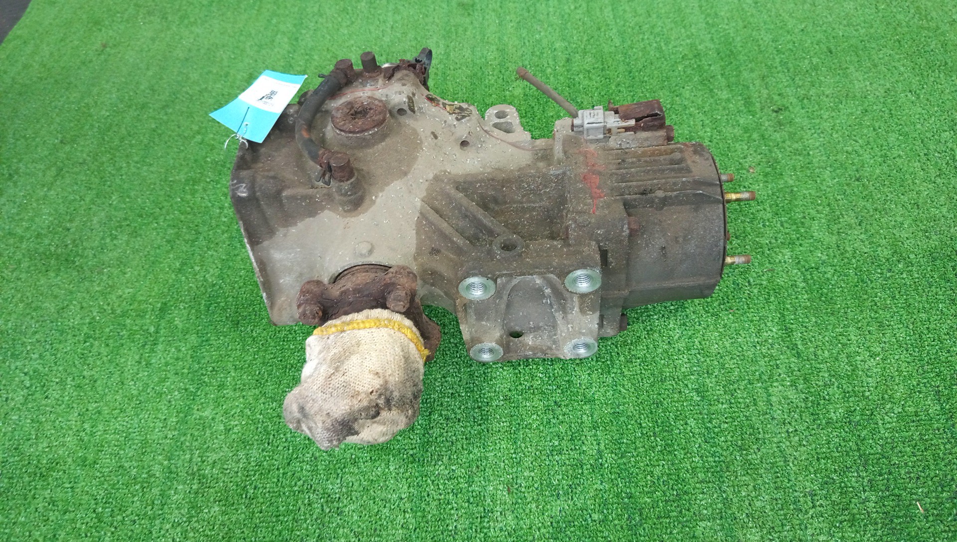 Редуктор задний TOYOTA ISIS ZGM15G 2ZR-FAE 1219 2 ракурс