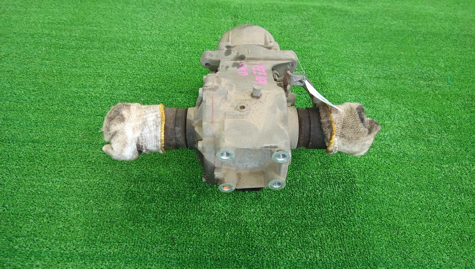 Редуктор задний TOYOTA COROLLA  AXIO NZE164 1NZ-FE 1220 3 ракурс