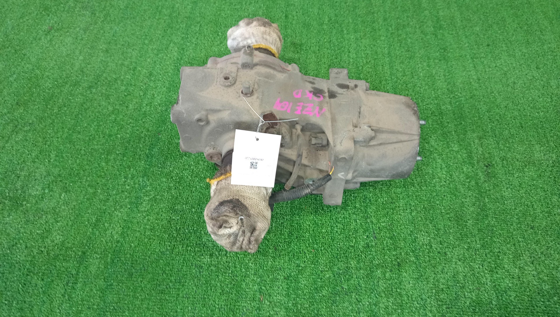 Редуктор задний TOYOTA COROLLA  AXIO NZE164 1NZ-FE 1220 4 ракурс
