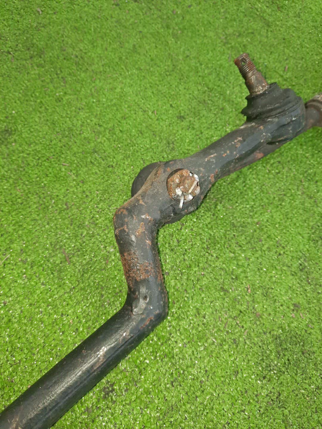 Рулевая трапеция NISSAN DATSUN D22 TD27 3 ракурс Рулевая трапеция NISSAN DATSUN D22 TD27 3 ракурс