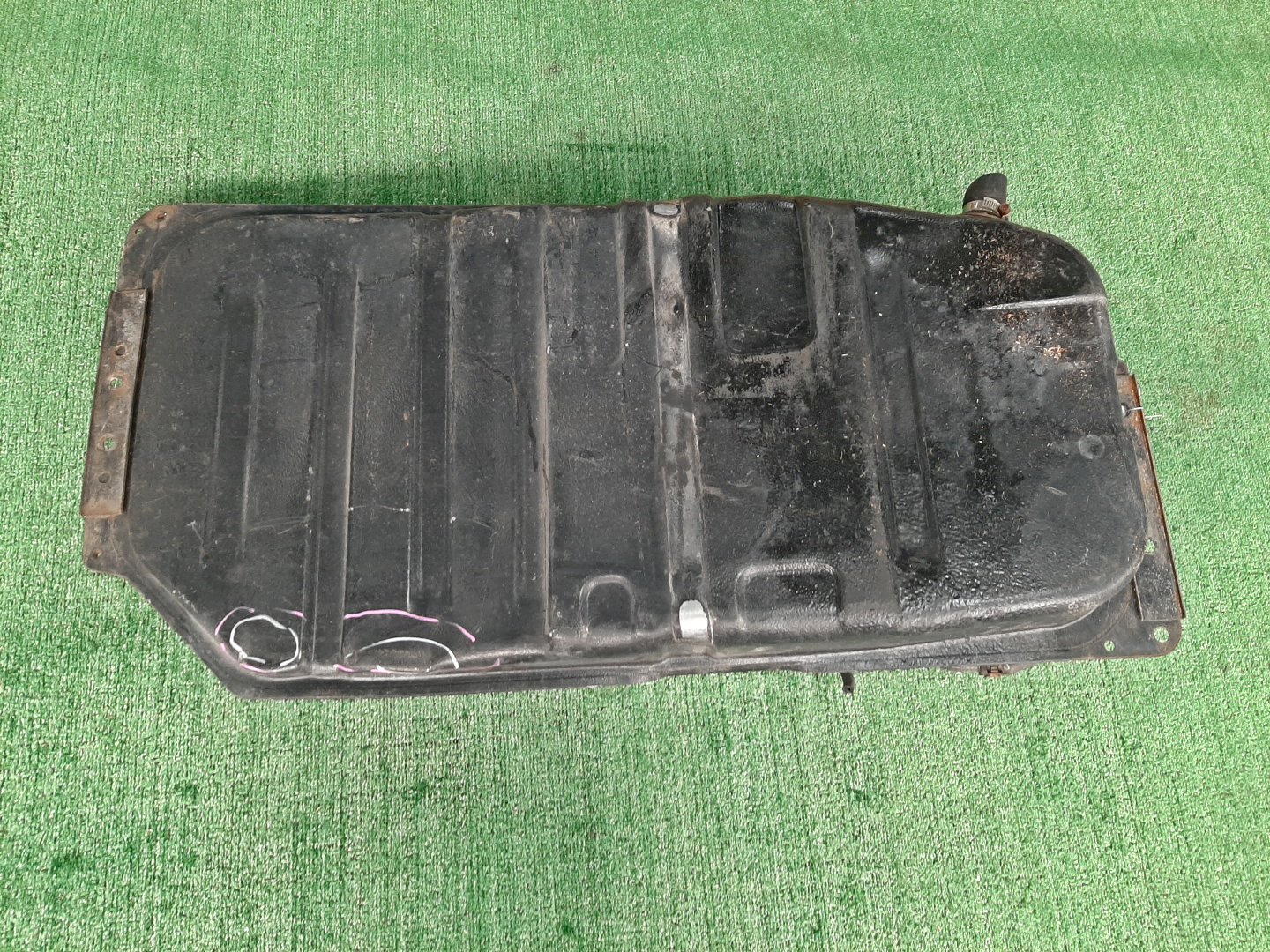 Топливный бак TOYOTA GAIA, IPSUM, NADIA SXM10G, ACM10G, ACN10, SXN10 3S-FE 1692 2 ракурс Топливный бак TOYOTA GAIA, IPSUM, NADIA SXM10G, ACM10G, ACN10, SXN10 3S-FE 1692 2 ракурс