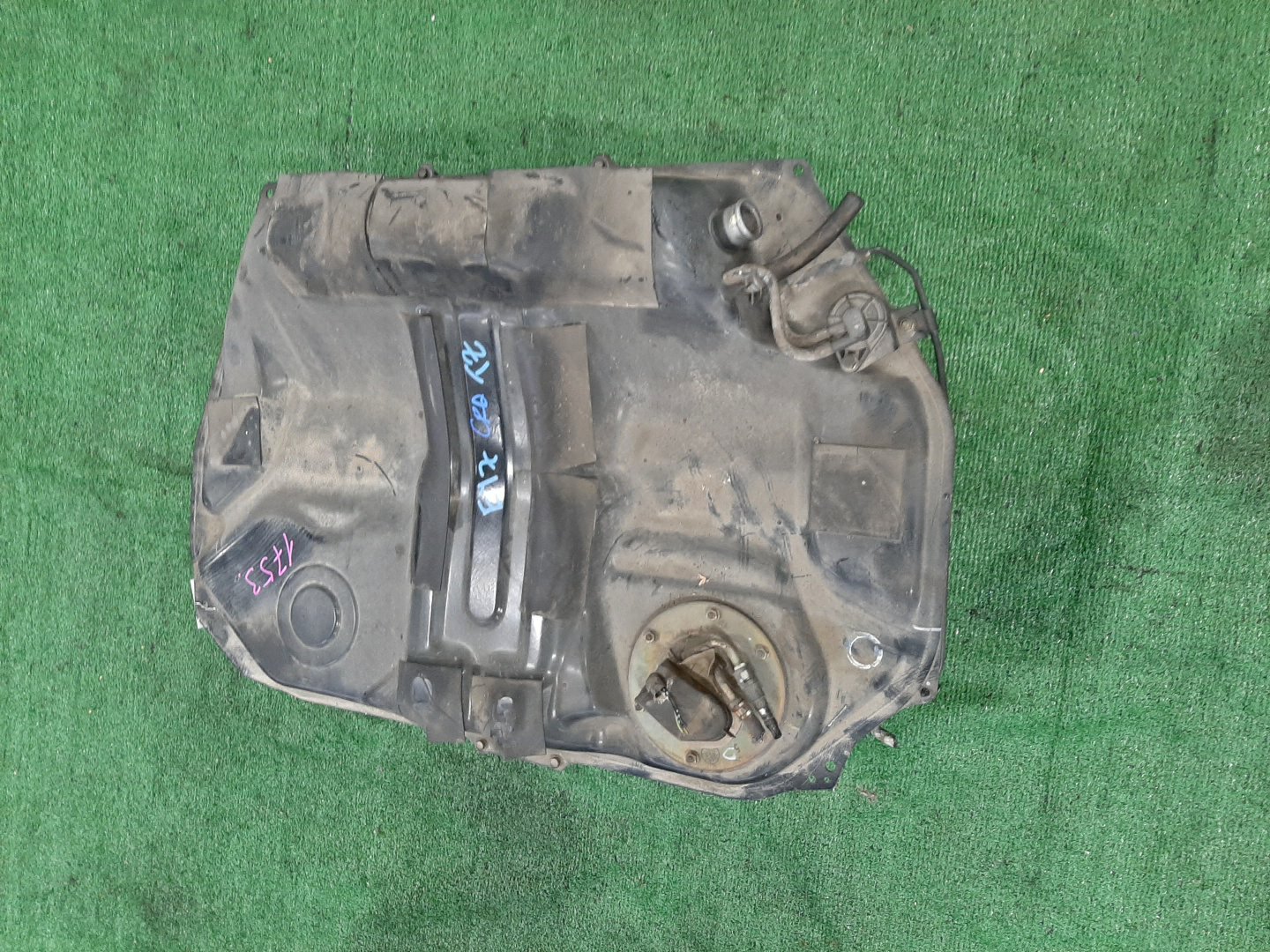 Топливный бак HONDA PARTNER EY7 D15B 1753 2 ракурс
