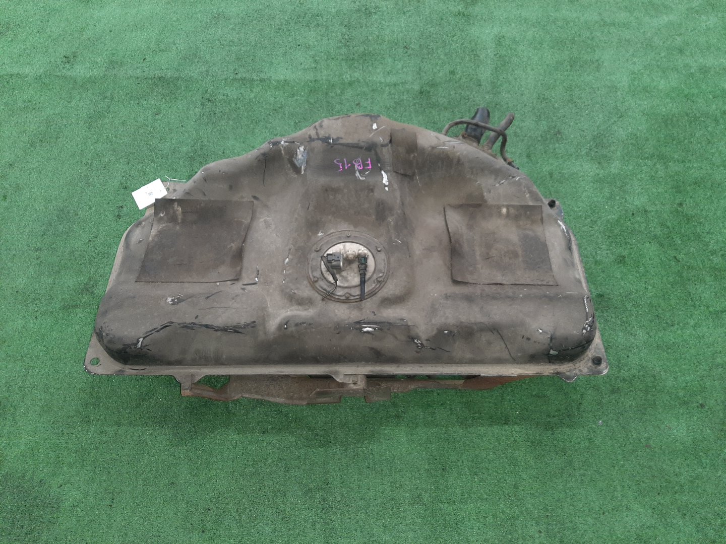 Топливный бак NISSAN SUNNY FB15 QG15DE 0384 2 ракурс