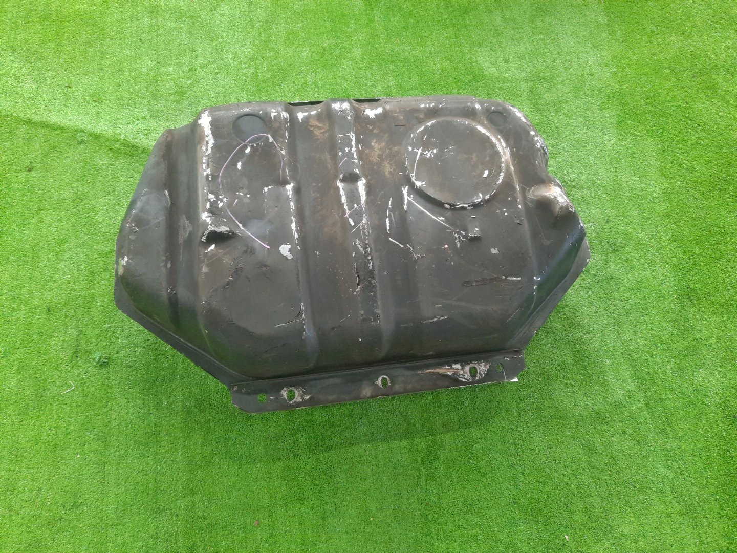 Топливный бак NISSAN TERRANO WHYD21 VG30E 0401 2 ракурс