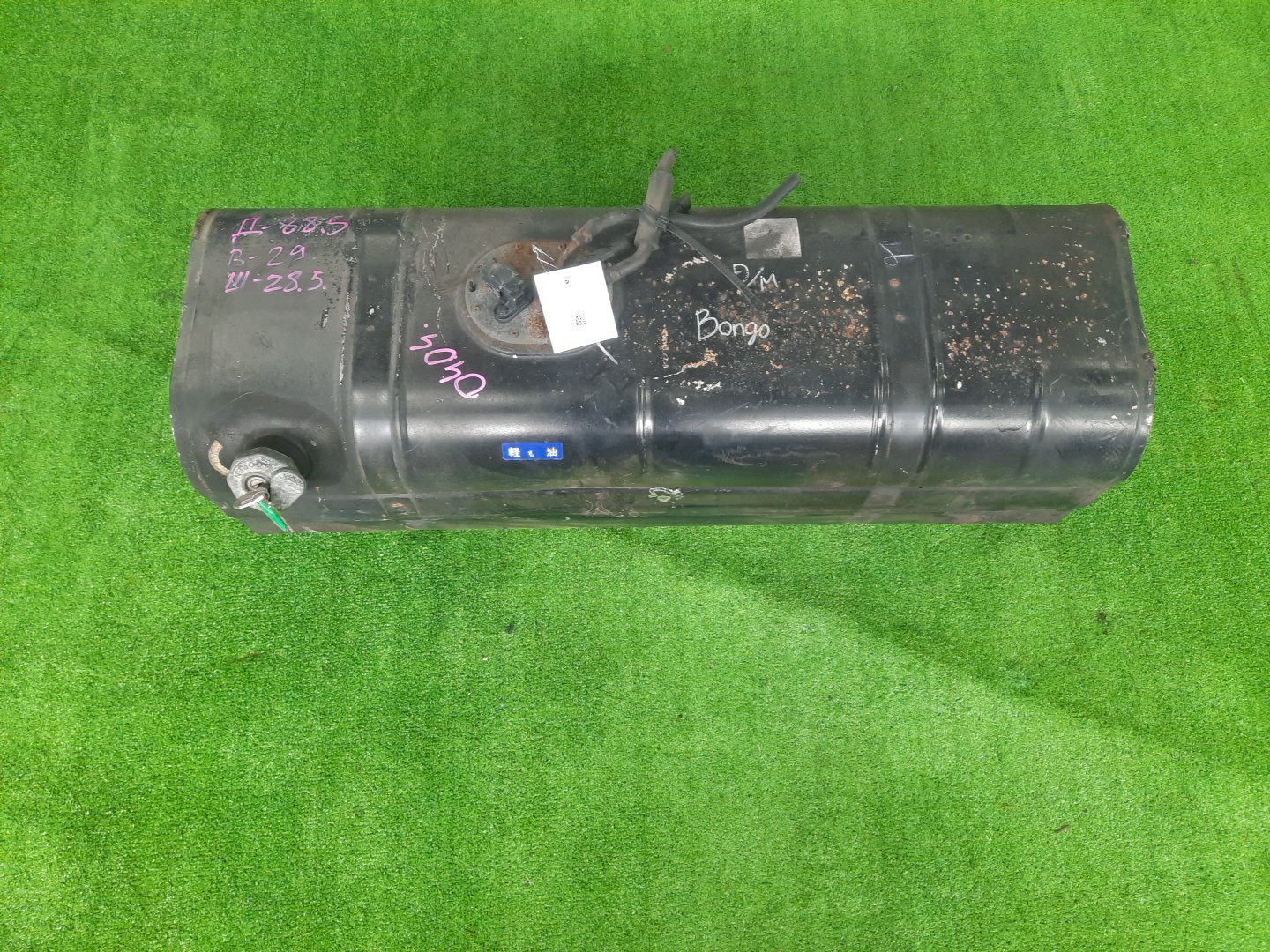 Топливный бак MAZDA BONGO SKF2L RF 0404 1 ракурс
