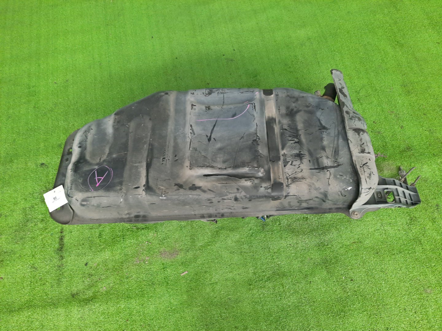 Топливный бак TOYOTA TOWN ACE KR42V 7K-E 0420 2 ракурс