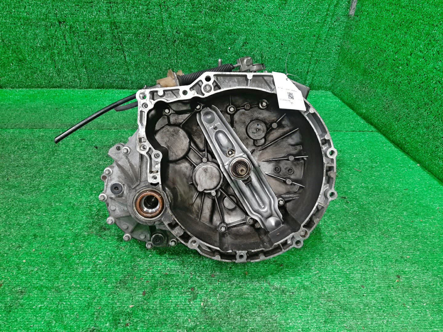 МКПП MINI CLUBMAN R55 N12B16AA 6SPEED, 2300.7568720 1 ракурс