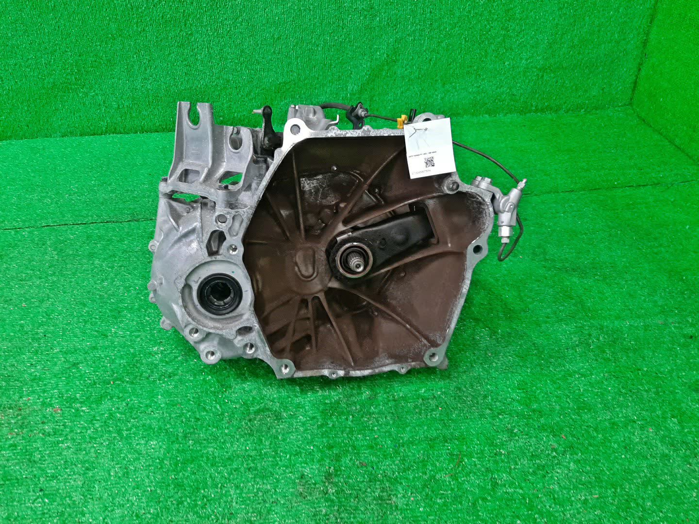 МКПП HONDA FIT GK5 L15B W9T7 1 ракурс