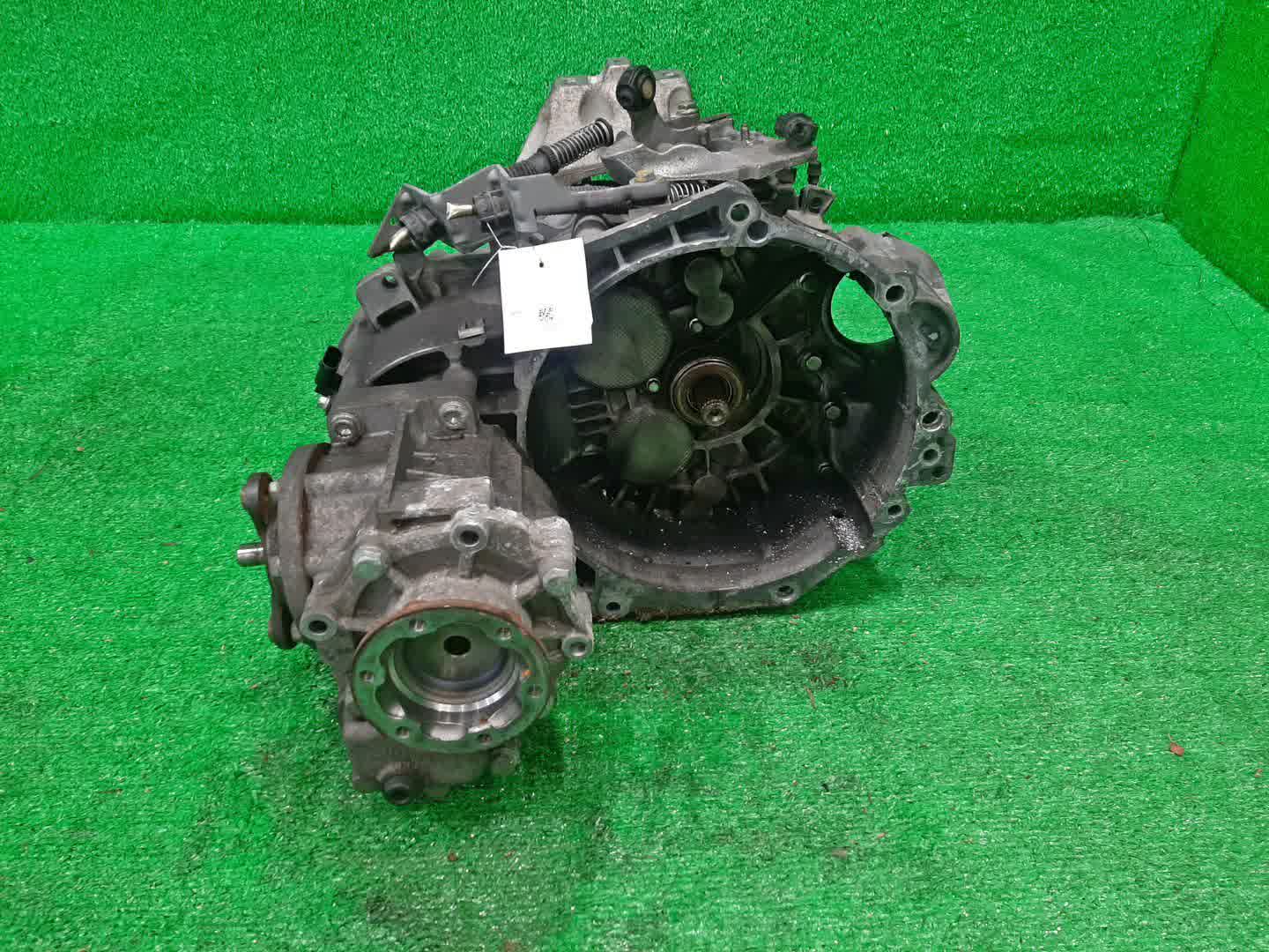 МКПП AUDI TT 8N3 APX DQB 1 ракурс