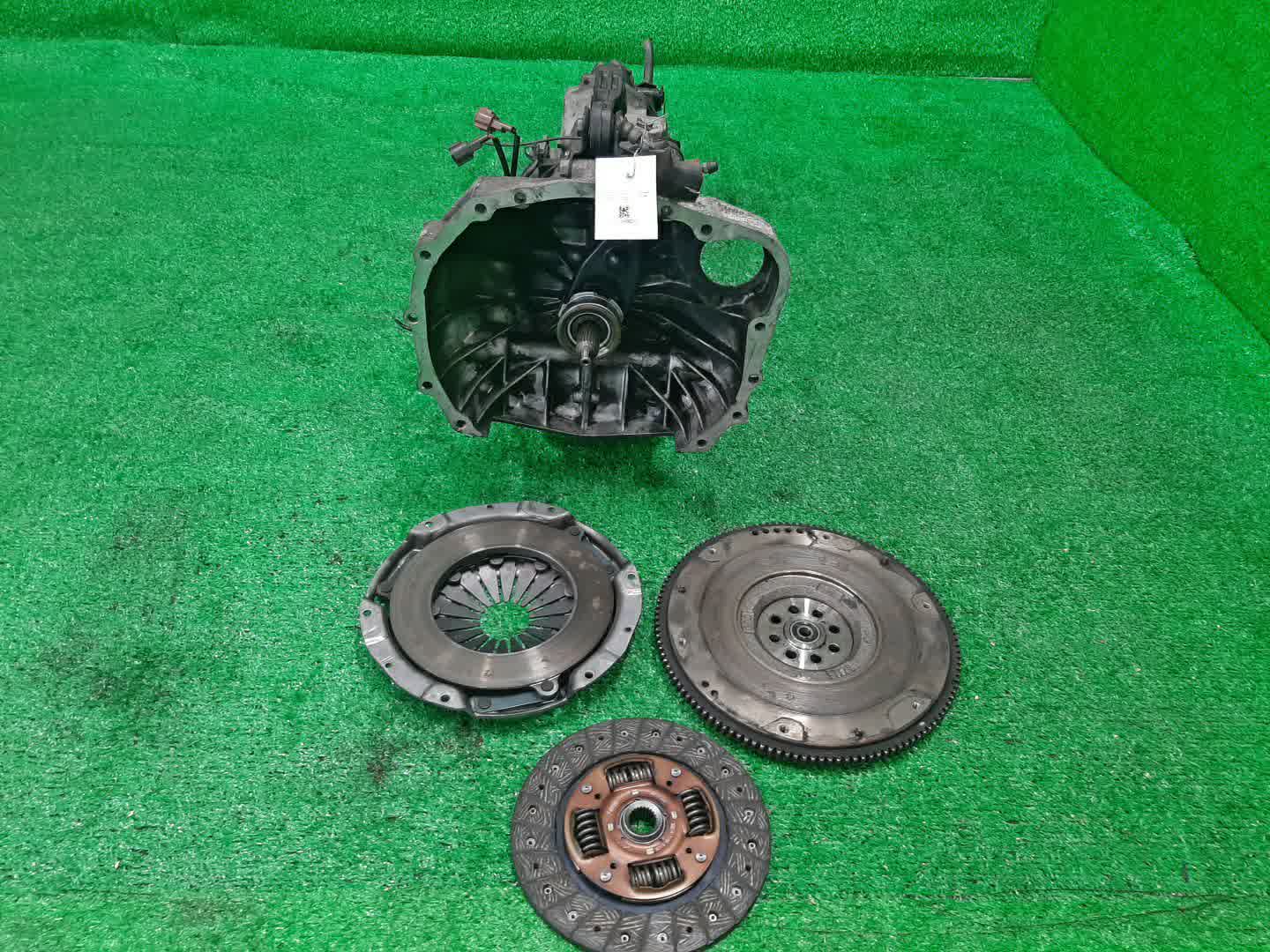 МКПП SUBARU LEGACY BE5, BH5 EJ202 TY754VSBAA 2 ракурс МКПП SUBARU LEGACY BE5, BH5 EJ202 TY754VSBAA 2 ракурс