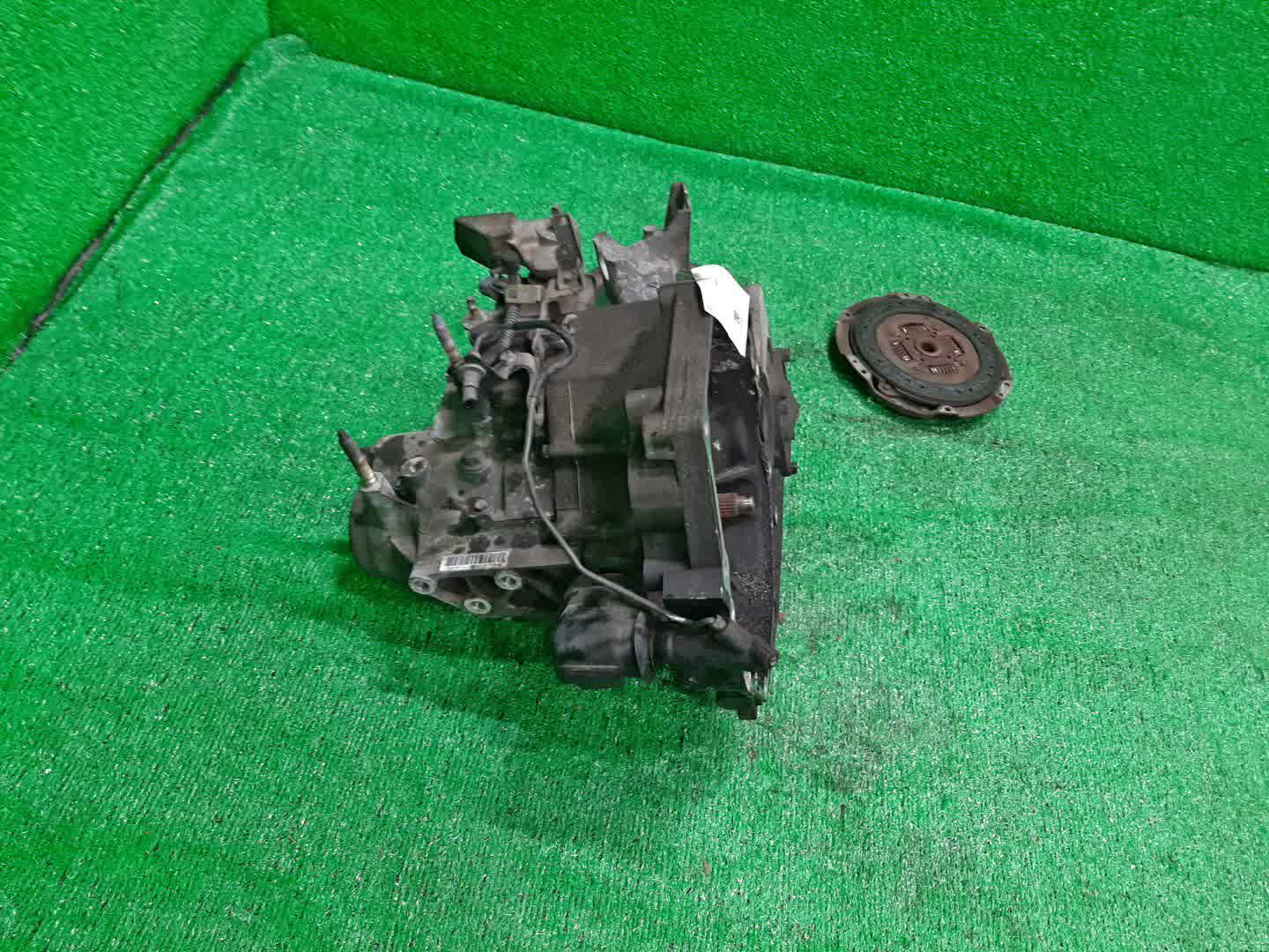 МКПП HONDA HR-V GH1, GH3 D16A SEV 2 ракурс