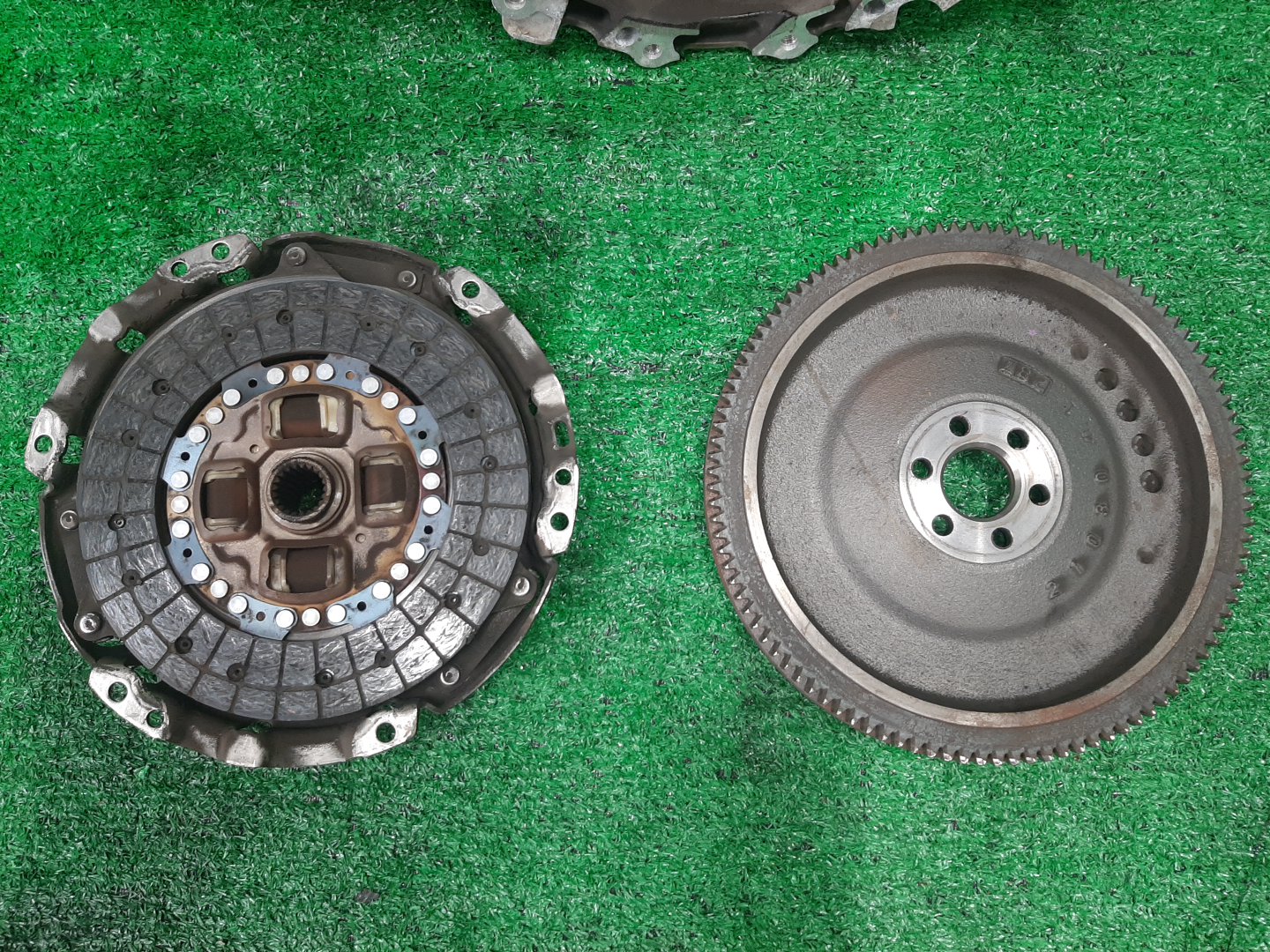 МКПП TOYOTA PROBOX NCP50V 2NZ-FE C50-01A 5 ракурс