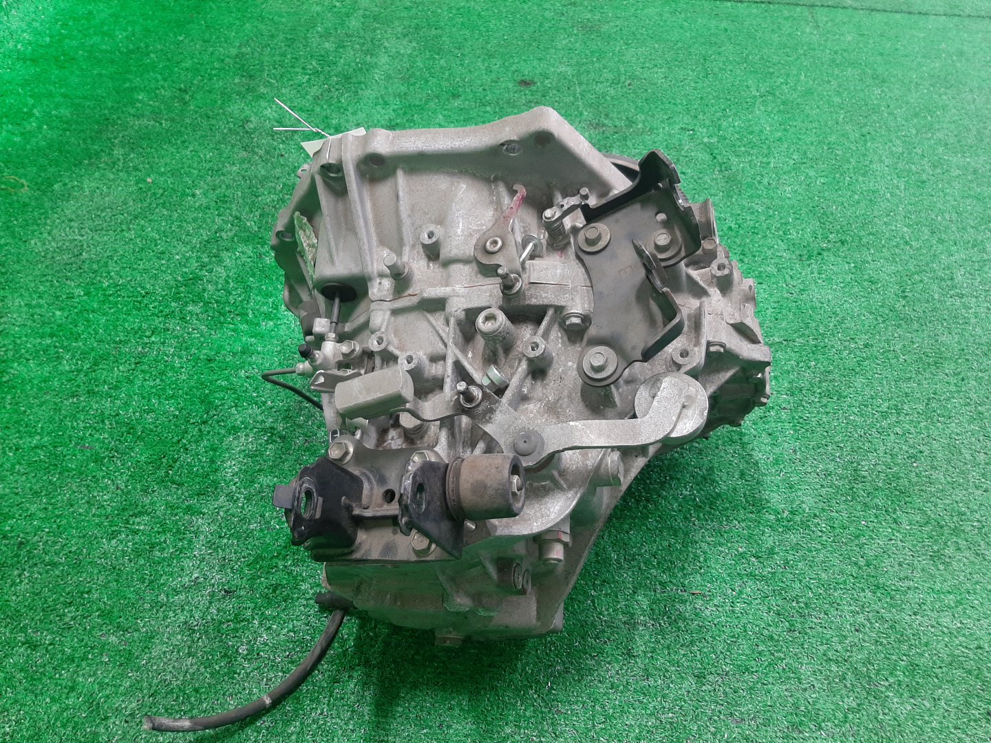 МКПП TOYOTA AURIS ZRE186H 2ZR-FAE 4 ракурс