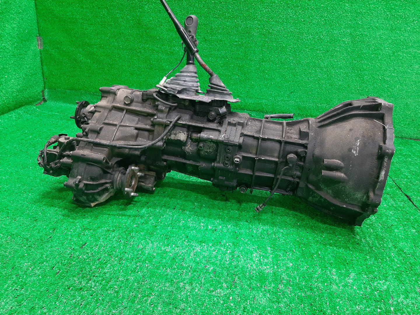 МКПП TOYOTA HILUX SURF KZN130 1KZ-TE 1 ракурс
