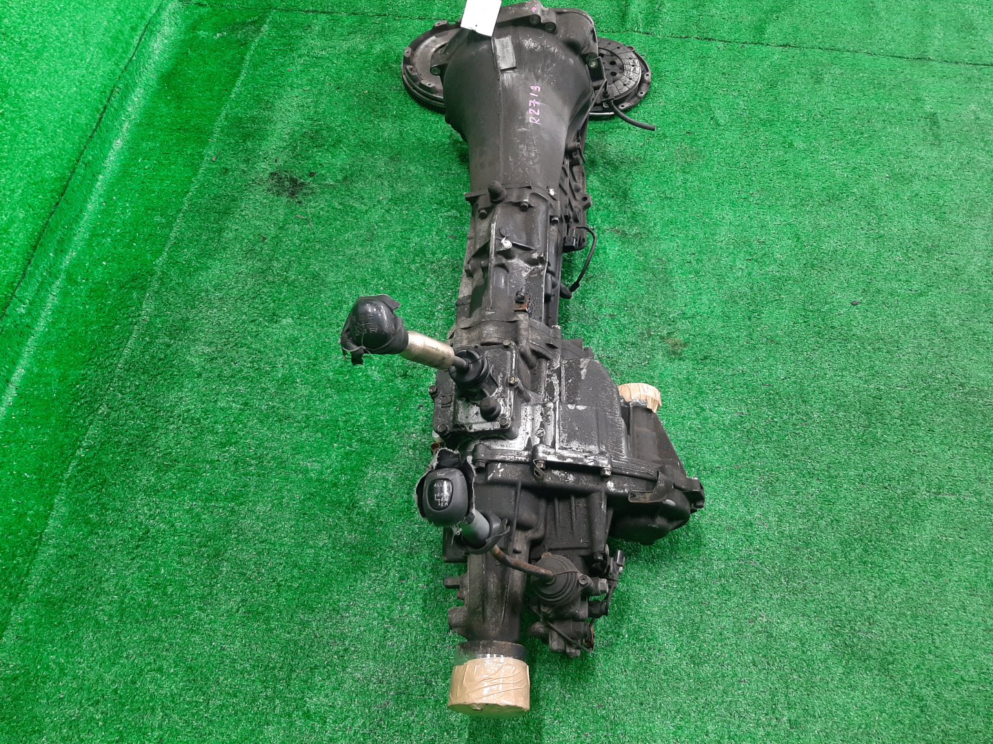 МКПП MITSUBISHI PAJERO IO H76W, H66W 4G93 V5M21AHG 4 ракурс