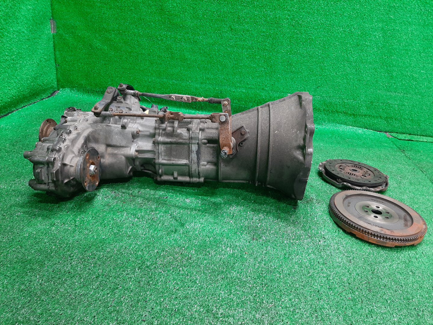МКПП MAZDA DELICA, BONGO, VANETTE SKP2MM, SKP2M, SKP2L, SKP2LN, SKP2MN L8 4WD 1 ракурс