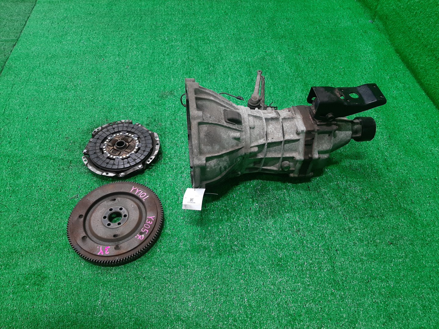 МКПП TOYOTA DYNA, HIACE, TOYOACE YY101 3Y 3 ракурс