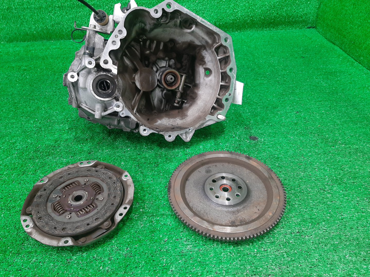 МКПП SUZUKI SWIFT ZC11S M13A 1 ракурс