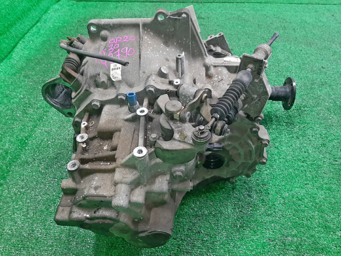 МКПП NISSAN X-TRAIL NT30 QR20DE RS5F51A-FX46 4 ракурс