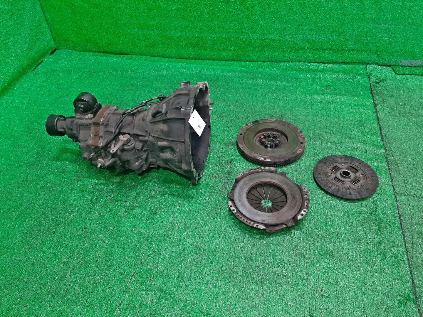 МКПП TOYOTA DYNA, HIACE, TOYOACE RZY230, RZY220, RZH122V, RZH112V, RZH182K, RZH124V, RZH100G, RZH102V, RZH110G 1RZ-E 1 ракурс