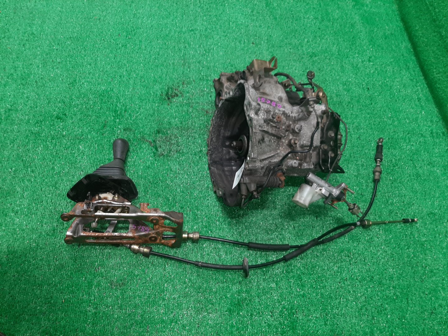 МКПП TOYOTA COROLLA AE101 4A-GE 3 ракурс