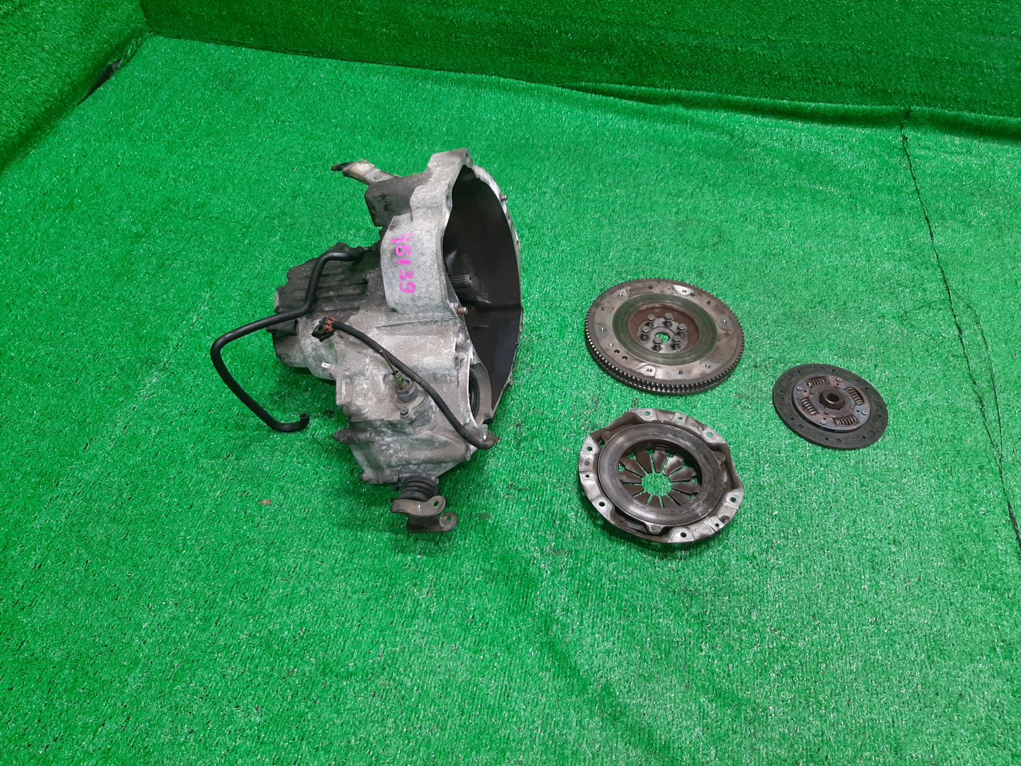 МКПП NISSAN MARCH K11 CG10DE RS5F30A-FB40 2 ракурс