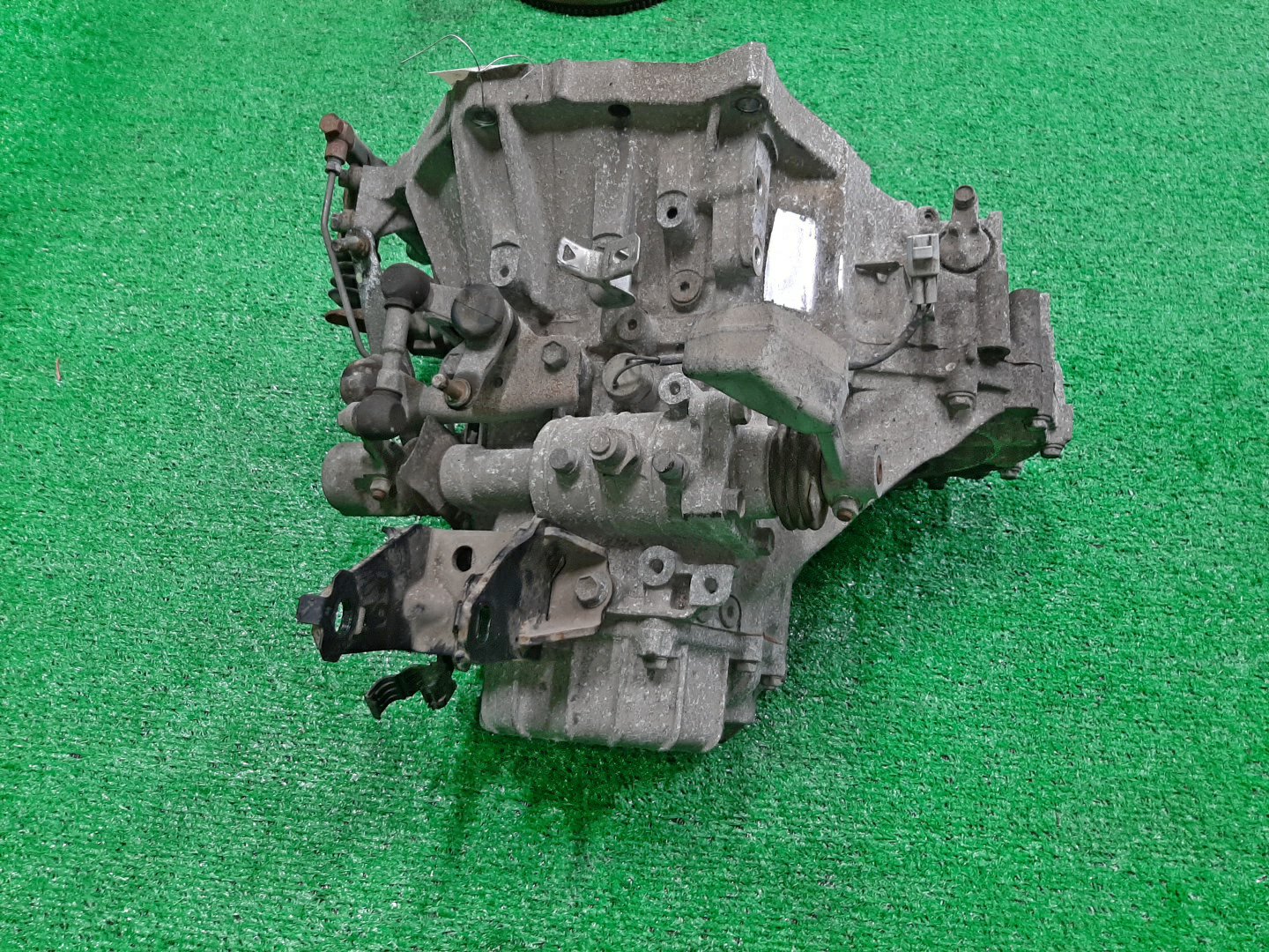 МКПП TOYOTA AXIO, COROLLA FIELDER, COROLLA  AXIO, FIELDER NZE141, NZE141G 1NZ-FE C51-03A 4 ракурс