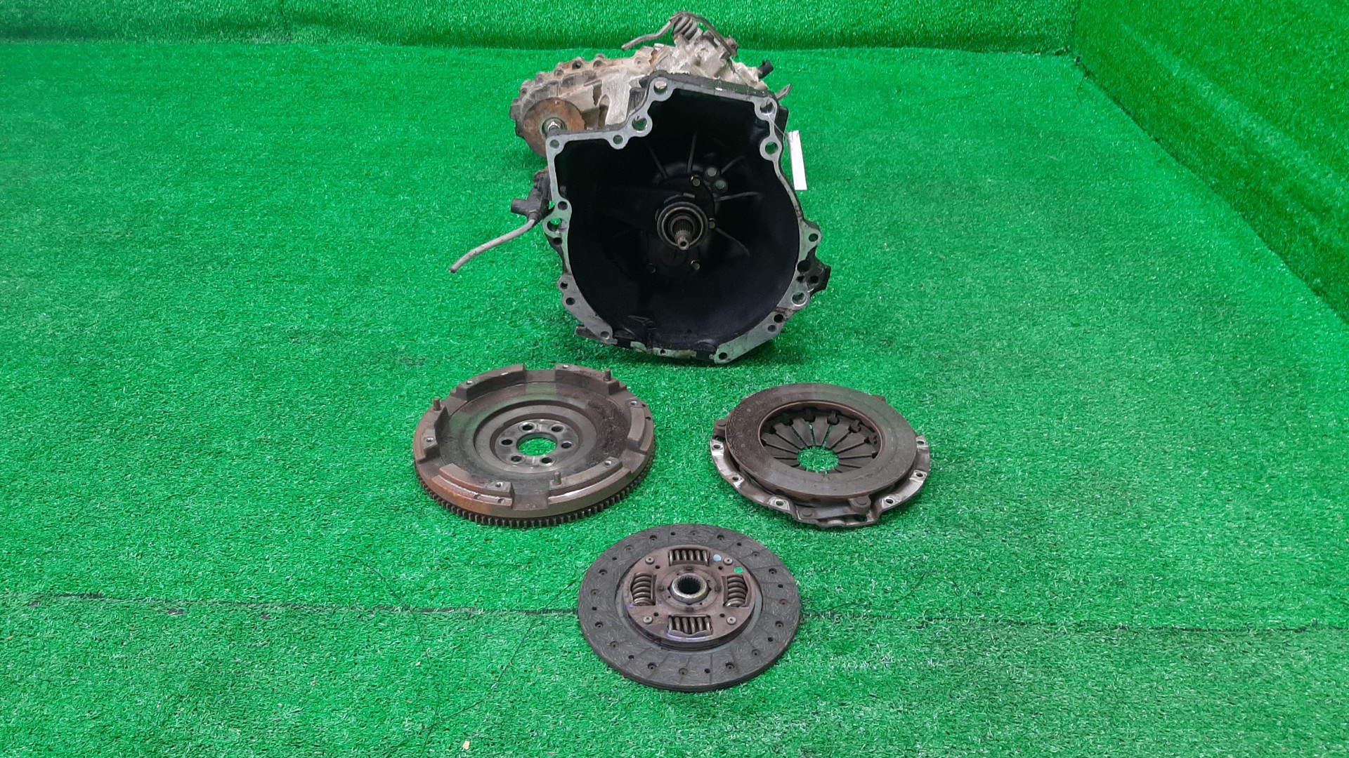 МКПП MAZDA BONGO, VANETTE SE88M, SS88M, SS88MN, SE88MN F8 4WD, M522 2 ракурс