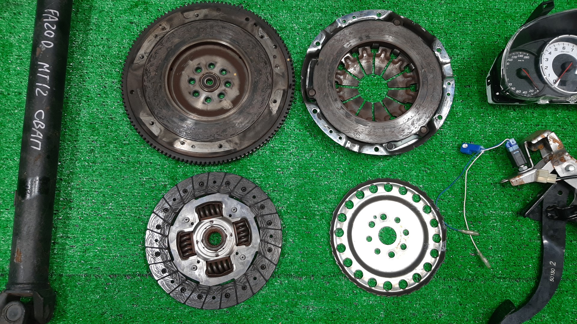МКПП TOYOTA BRZ, GT86 ZC6, ZN6 FA20D TL701VD90A 4 ракурс МКПП TOYOTA BRZ, GT86 ZC6, ZN6 FA20D TL701VD90A 4 ракурс