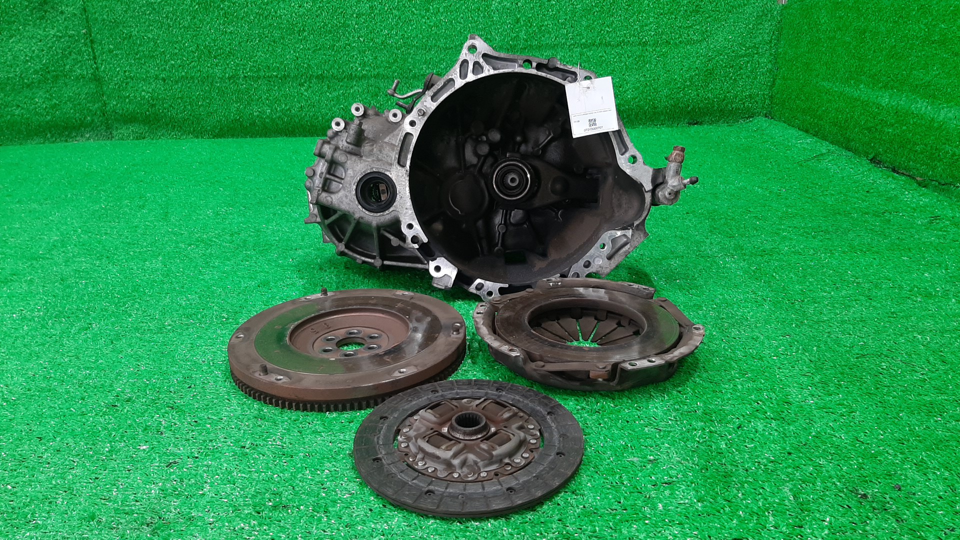 МКПП TOYOTA PROBOX NCP50V 2NZ-FE C50-01A 1 ракурс