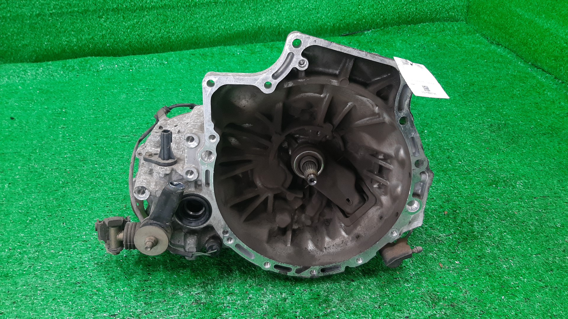 МКПП MAZDA FAMILIA BJ5W, BJ5P ZL-DE, ZL-VE 2WD 1 ракурс